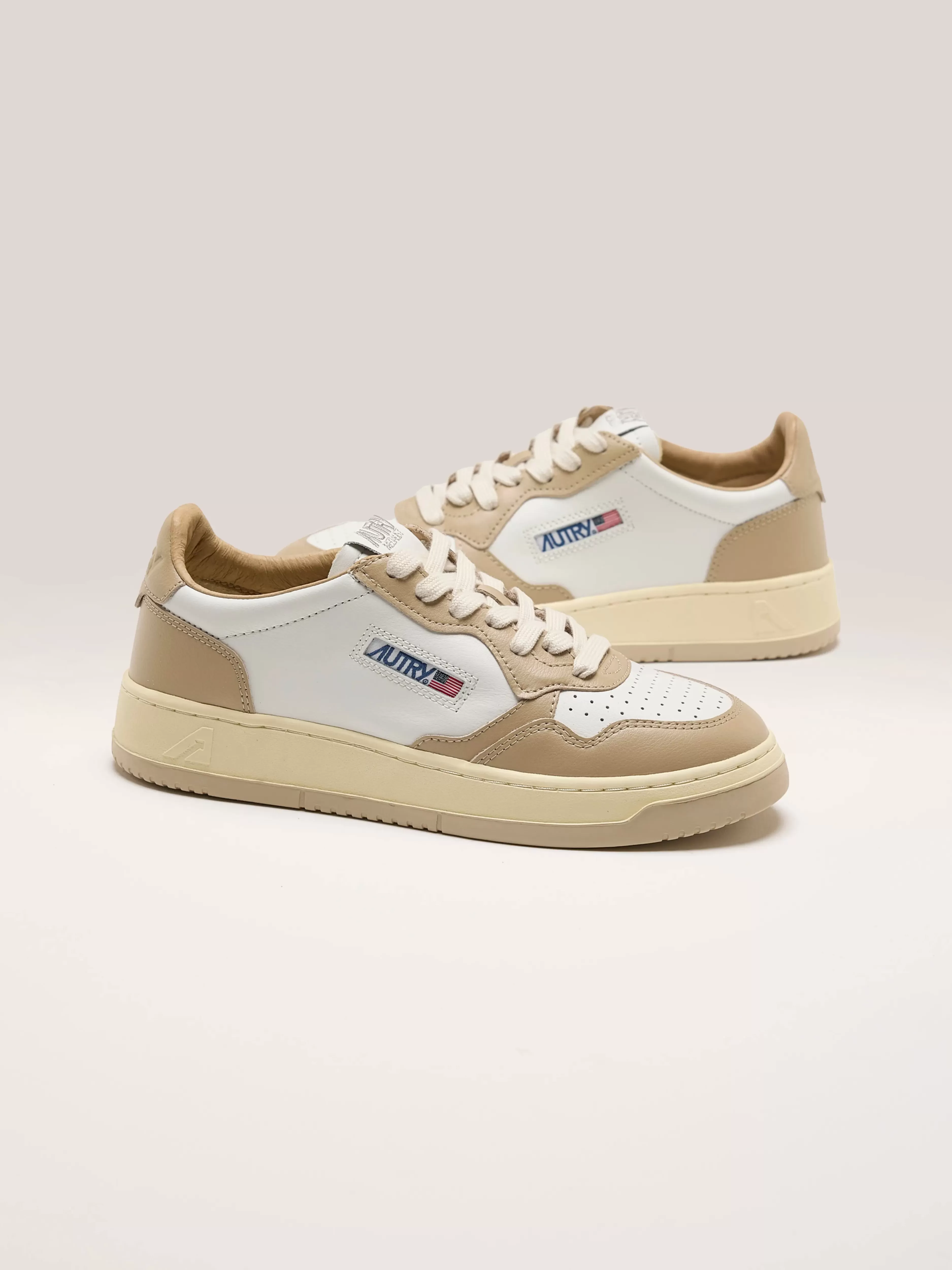 Medalist Low Bicolor Voor Vrouwen-Autry Store