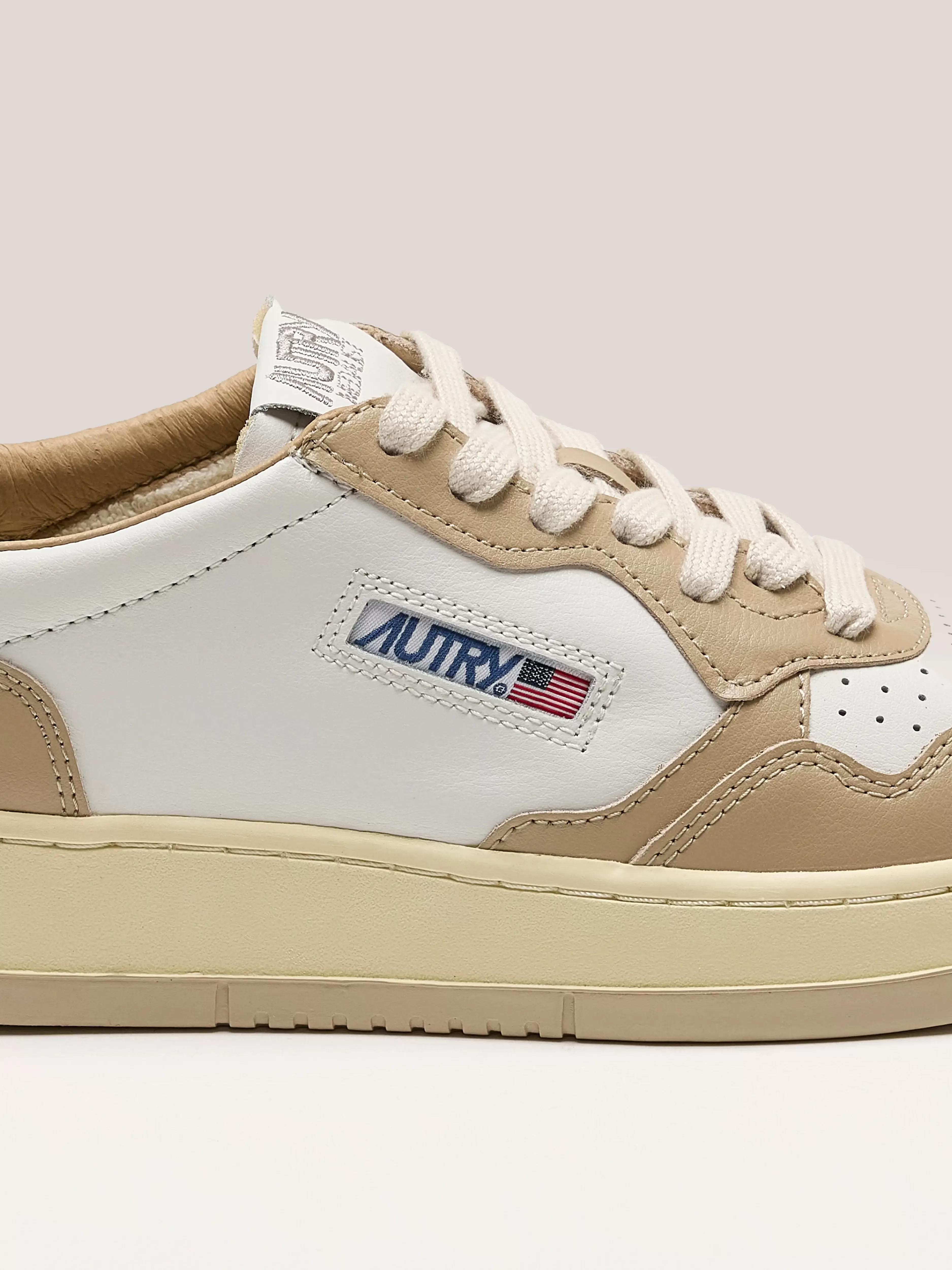 Medalist Low Bicolor Voor Vrouwen-Autry Store
