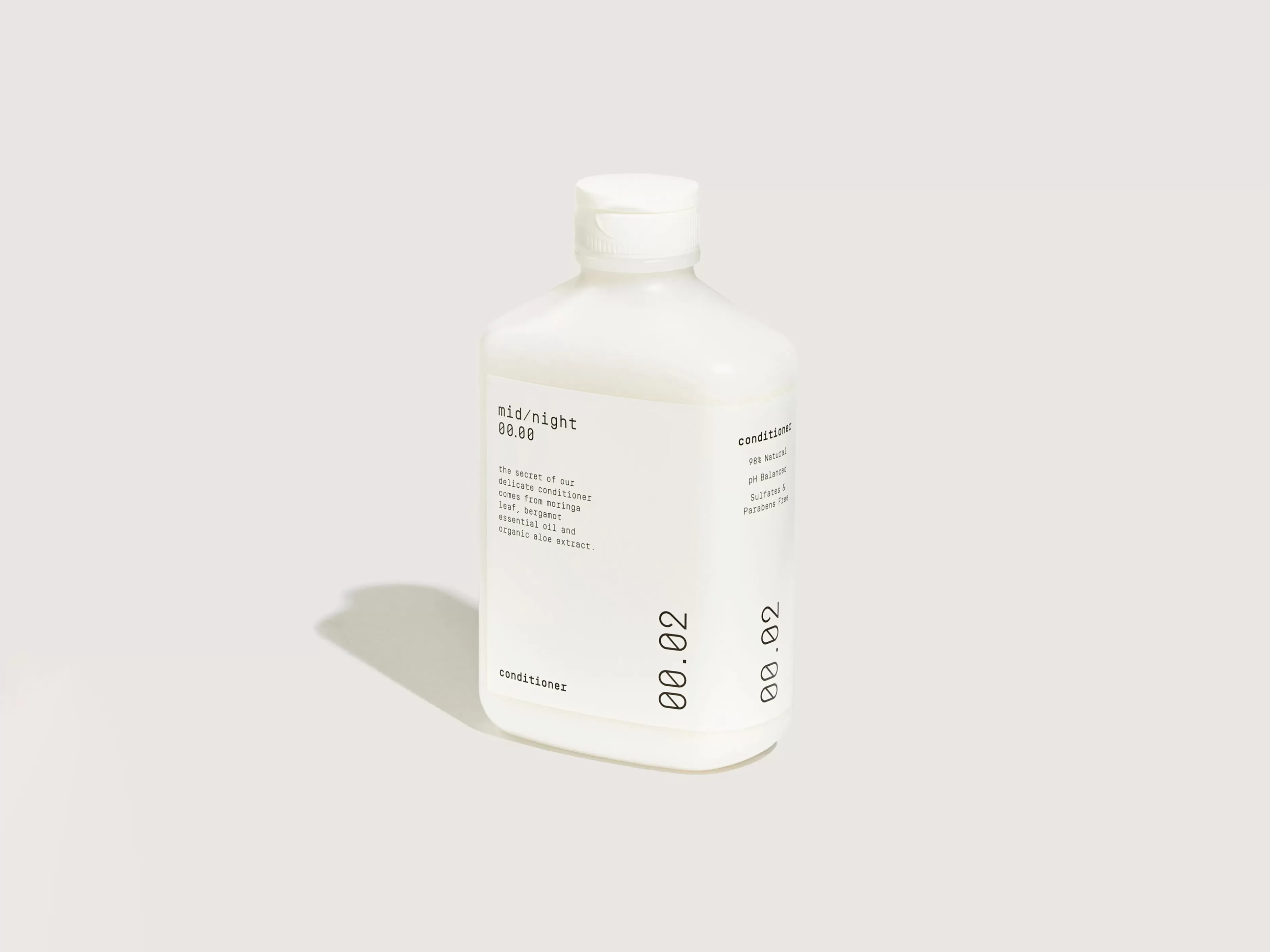 MID/NIGHT 00.00 Conditioner 00.02-Mid.night cosmetics Outlet
